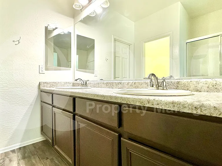 8924 N 102nd Ln — Photo 22