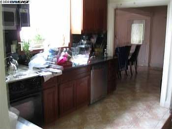 4th image of 7949 Fontaine St
