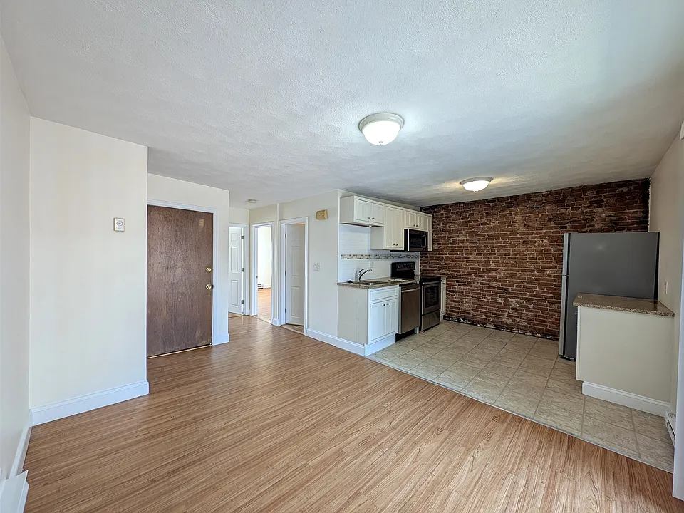 3 Elm St #3