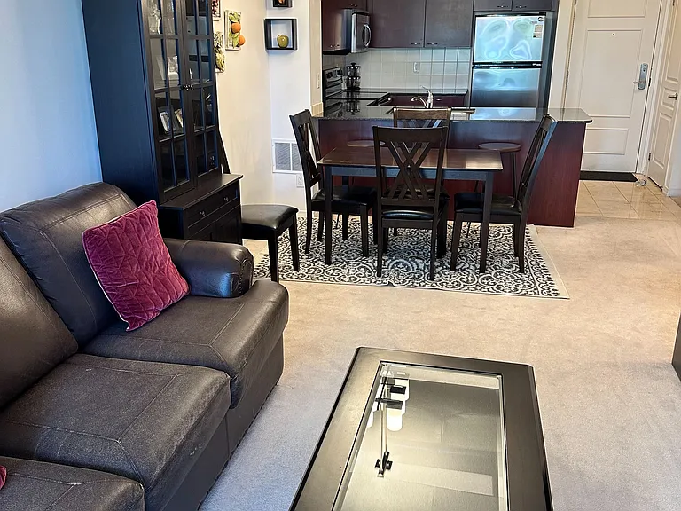 310 Red Maple Rd #206 — Photo 6
