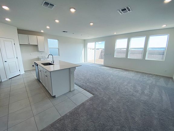 4th image of 10176 Midnight Onyx St
