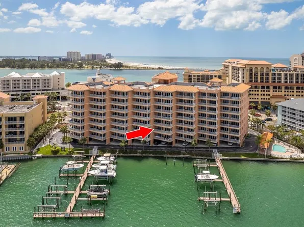 530 S Gulfview Blvd APT 303, Clearwater, FL 33767