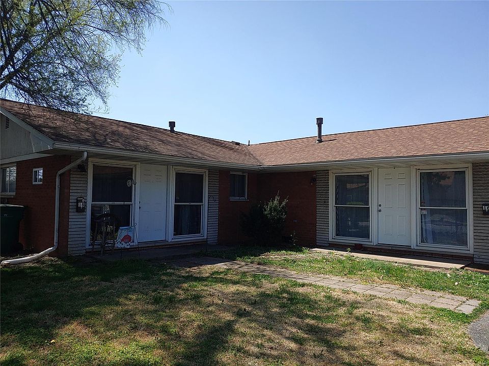 1st image of 16 Mercer Dr