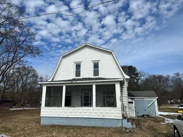 314 Russell St, Allegan, MI 49010