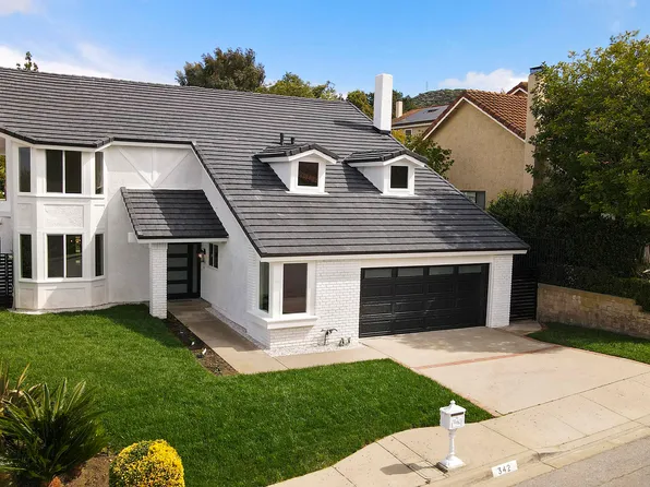 342 Fox Hills Dr, Thousand Oaks, CA 91361