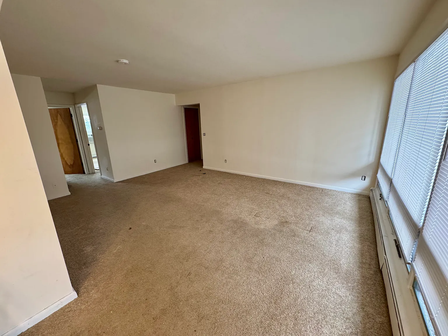 2 bed, 875 sqft, $1,925 — Photo 4