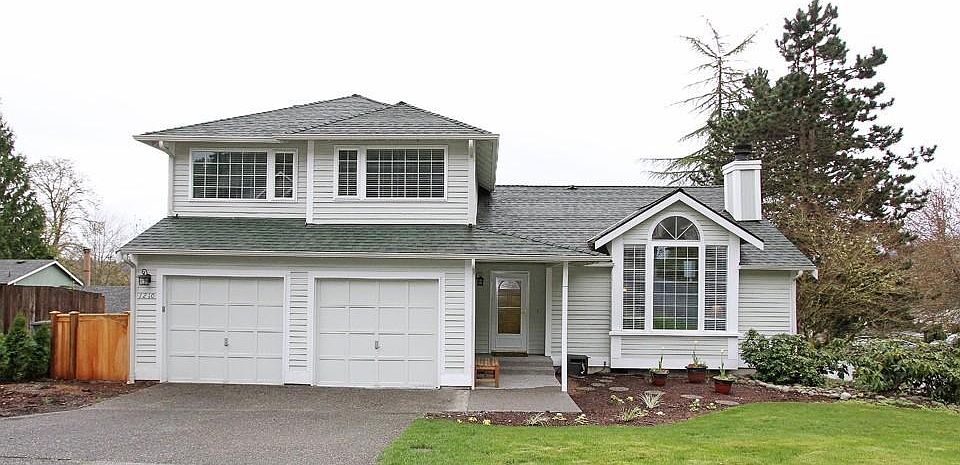 1st image of 1210 Oakwood Pl NW