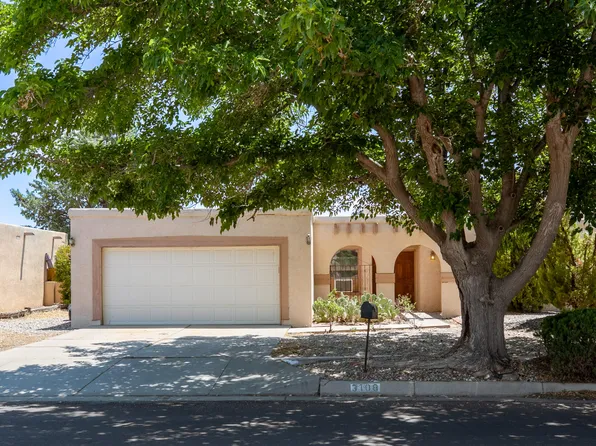3108 Vista Del Sur St NW, Albuquerque, NM 87120