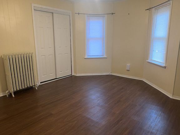 5th image of 815 Gaskill Ave #1