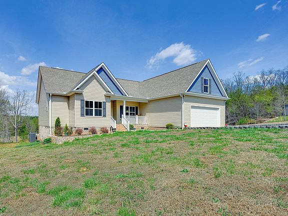 2nd image of 303 Terry Rd