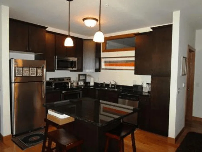 2628 Arbor Dr — Photo 5