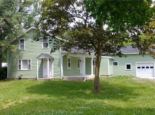 6283 Main Rd, Stafford, NY 14143