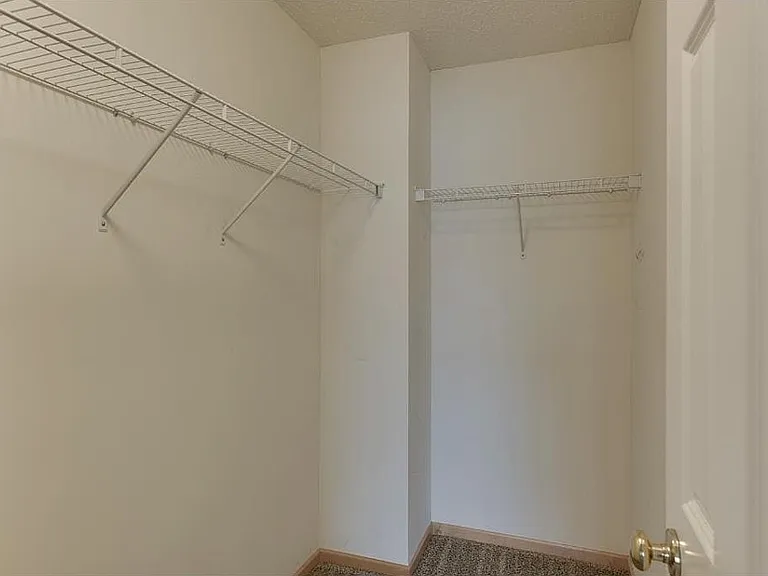 6569 Olive Ln N — Photo 20