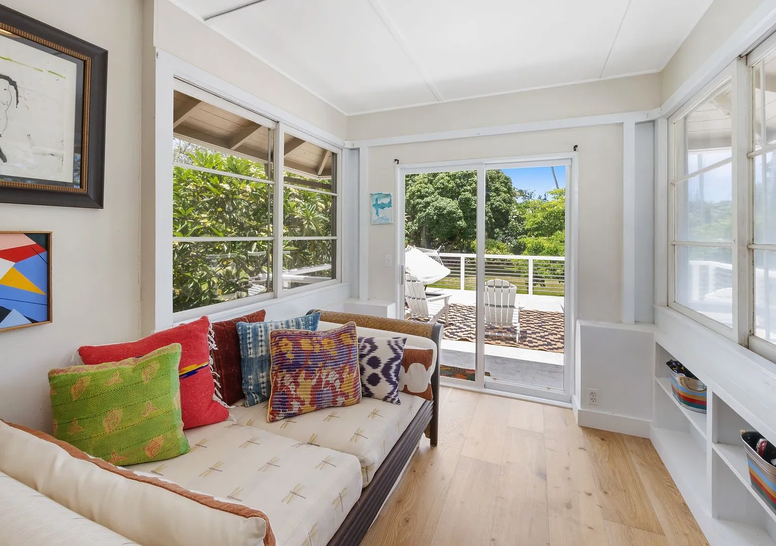 Hale Pellicano w/ Private Backyard, Hot Tub, Lush Lawn & Kawela Bay Access — Photo 4