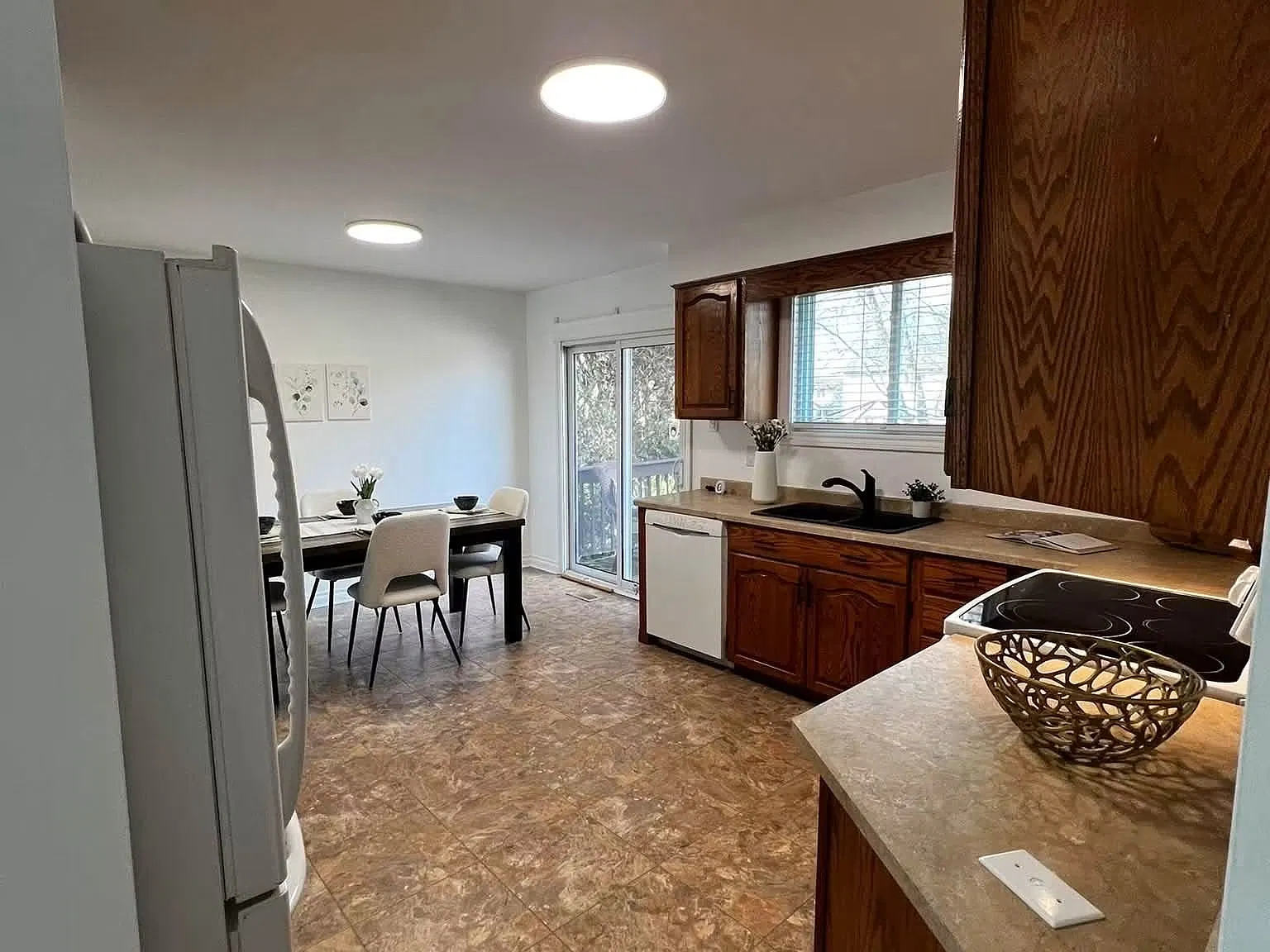 2 bed, $2,150 — Photo 3