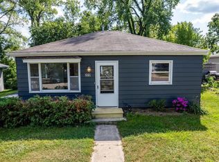 222 Winnebago Ave, Portage, WI 53901