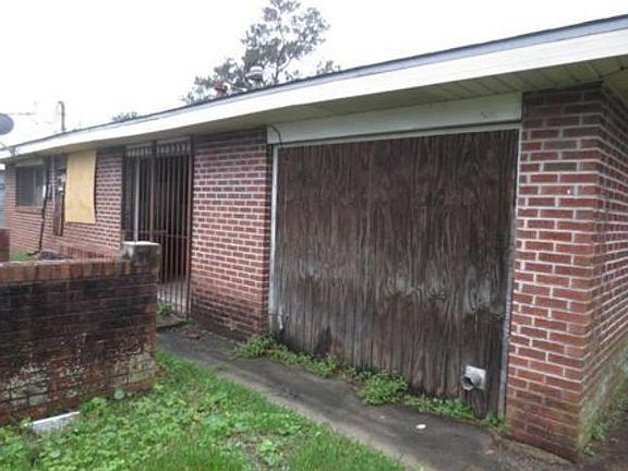 4th image of 260 Butler Dr