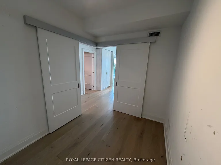 21 Park St E #606 — Photo 15