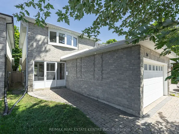 54 Gray Cres #Basement, Richmond Hill, ON L4C 5V5