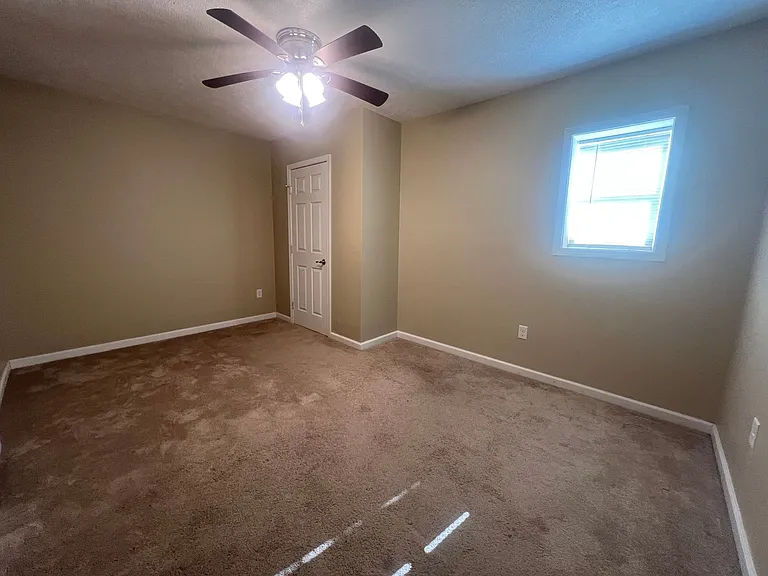 Harley Drive — Photo 10
