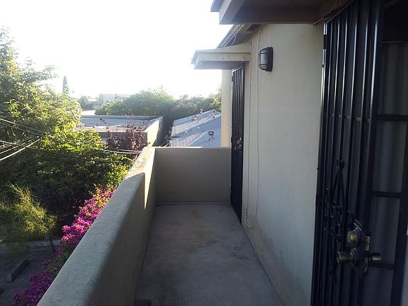 4th image of 4425 30th St