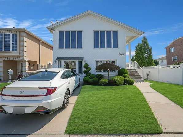 16231 91st St, Howard Beach, NY 11414