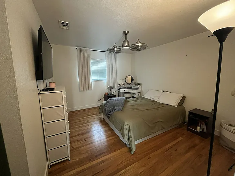 8342 Hillgrove St — Photo 13