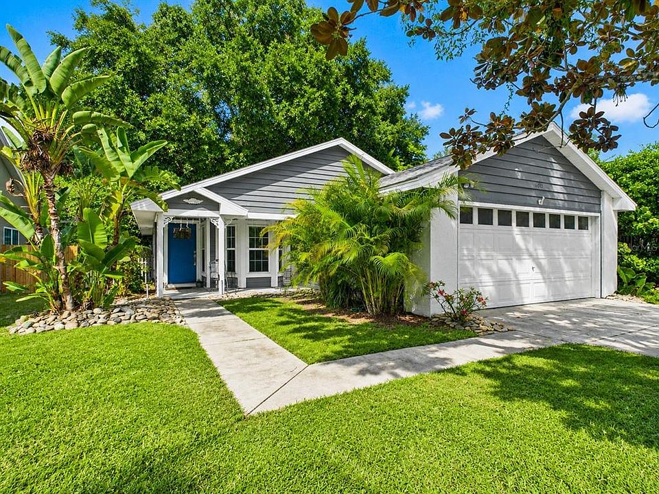 1st image of 2013 DONNELLY PLACE