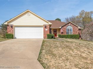 785 Eastern Hills Dr, Greenwood, AR 72936