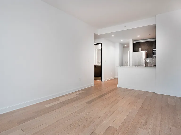 21 S End Ave #1414 — Photo 5