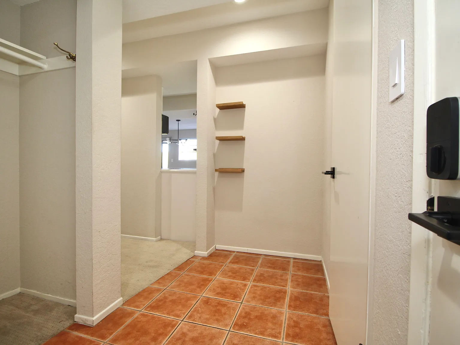 2 bed, 1334 sqft, $4,995 — Photo 3