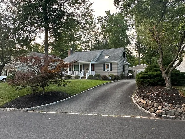 12 Osborne Ave