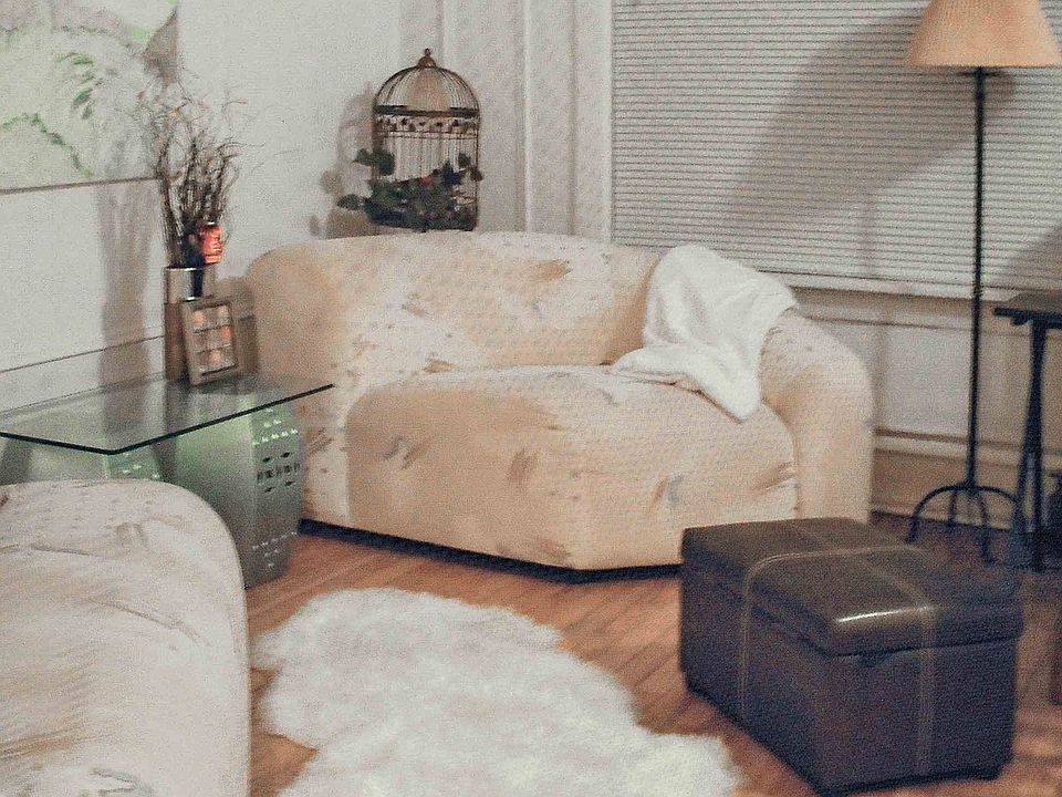 1st image of 638 1/2 W Arlington Pl #51
