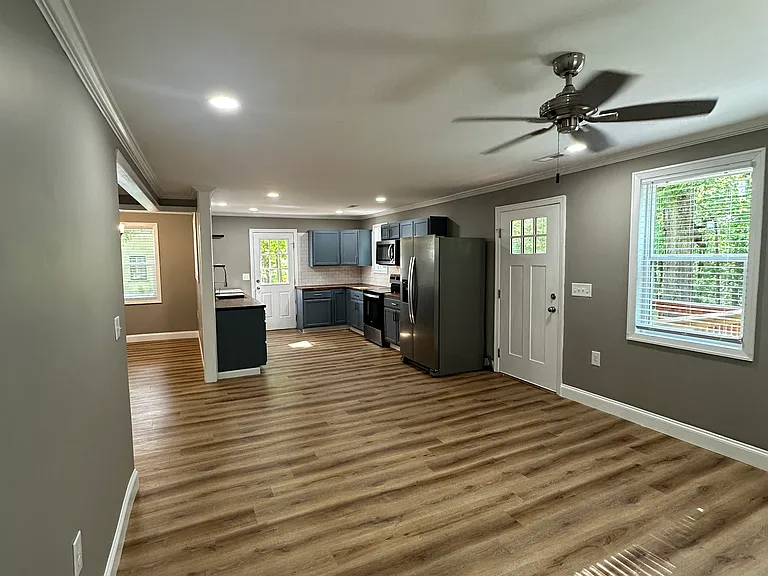 4916 Palomino Dr — Photo 3
