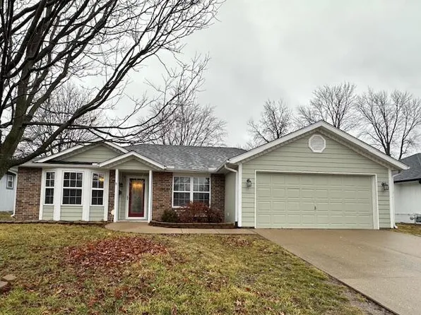 2214 2nd Street Ter, Sedalia, MO 65301