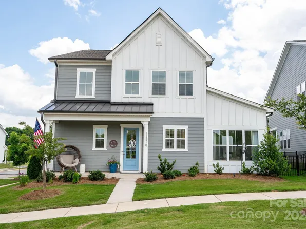 12219 Anne Blount Alley, Davidson, NC 28036