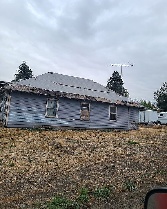 2nd image of 511 S Crystal Ave