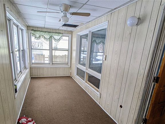 5th image of 304 Atlantic Ave