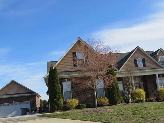 2nd image of 5665 Old Town Ln