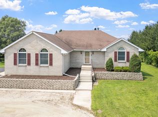 10085 N McLinden Rd, Minooka, IL 60447