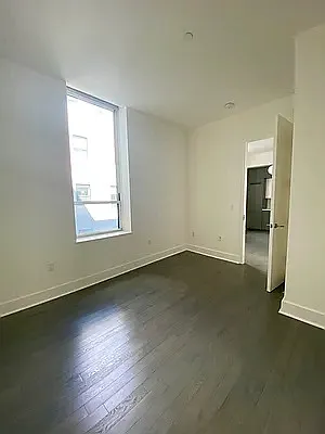 Rented by RELO REDAC INC. | media 5