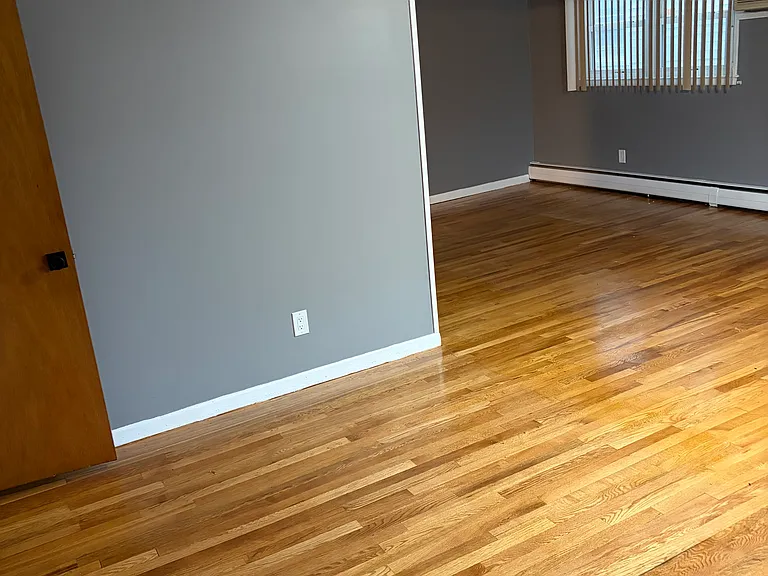 25 Valley St #2 — Photo 11