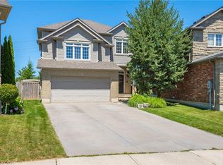 936 Dunblane Ct, Kitchener, ON N2R 1W9
