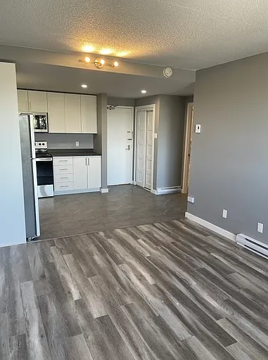 1421 Brookdale Ave #1A — Photo 3