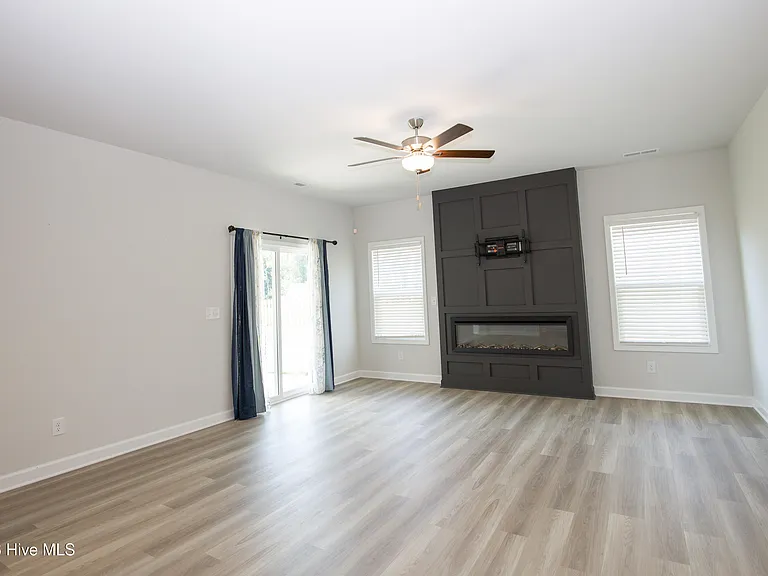 132 Michter St #68 — Photo 23