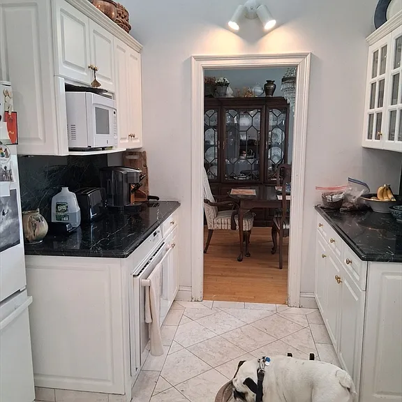 132 Boylston St #6 — Photo 4