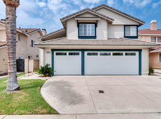 8084 Streamside Ct, Fontana, CA 92336