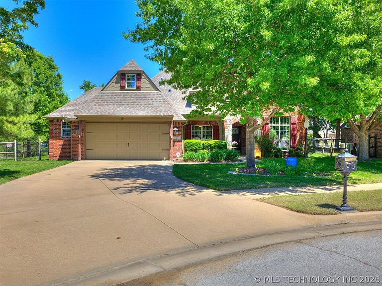Listing photo 4