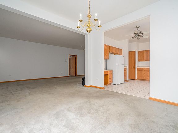 5th image of 21018 W Aspen Ln