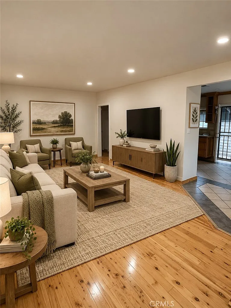 3 bed, 1500 sqft, $3,750 — Photo 3